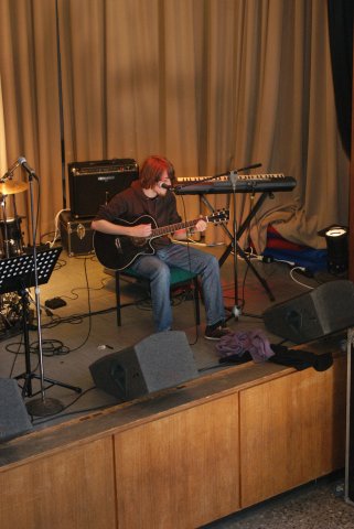 12-Schools_out_2011_